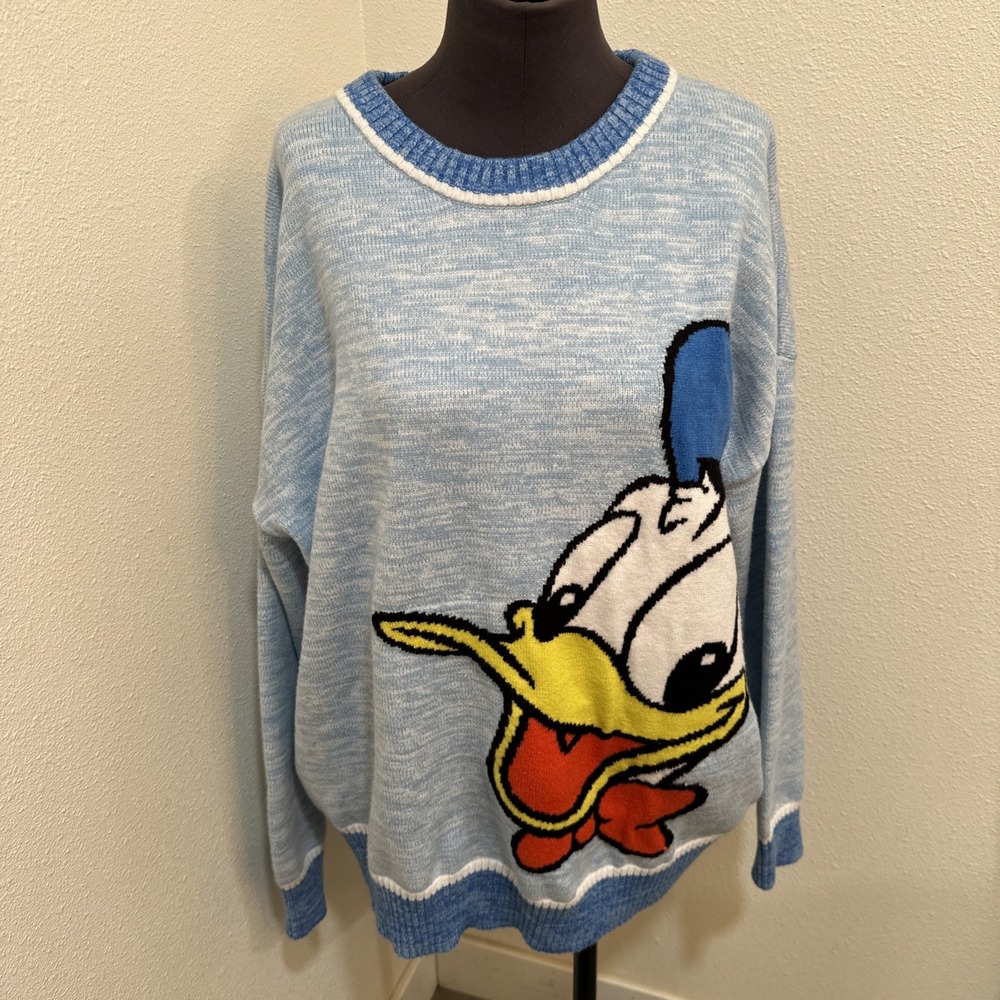 Disney NWT  Women's Donald Duck Knit Sweater  Blue Size L